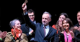 প্যারিসের মেয়র নির্বাচনে জয় পেয়েছেন ইমানুয়েল গ্রেগোয়ার